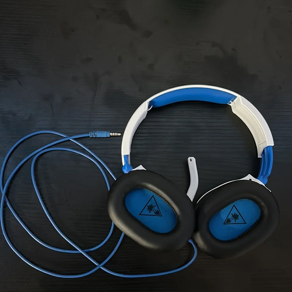 Turtle Beach Recon 70 Wired Gaming Headset, Blue & White